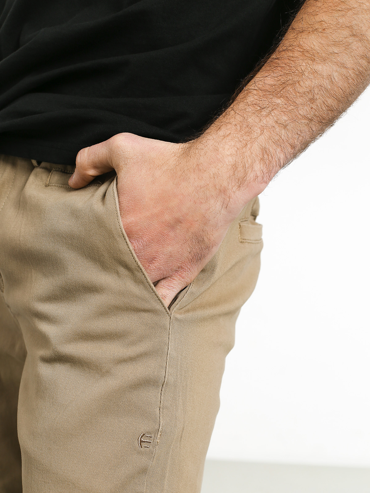 Etnies Essential Slim Chino Pants (khaki)