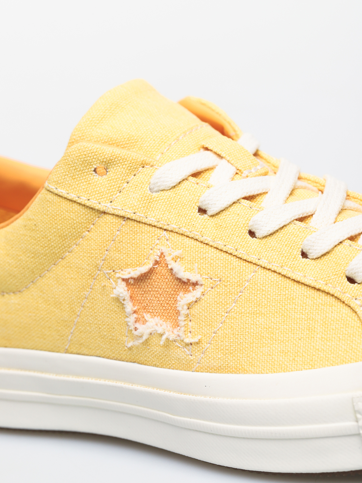 converse one star peach