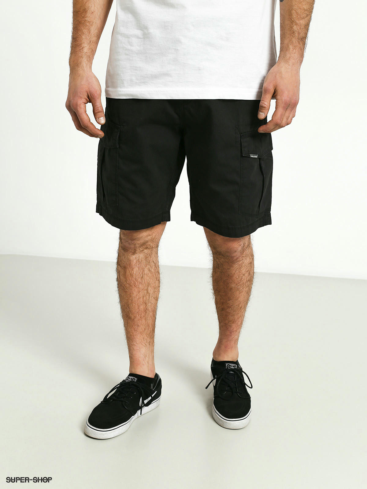 volcom miter ii cargo shorts