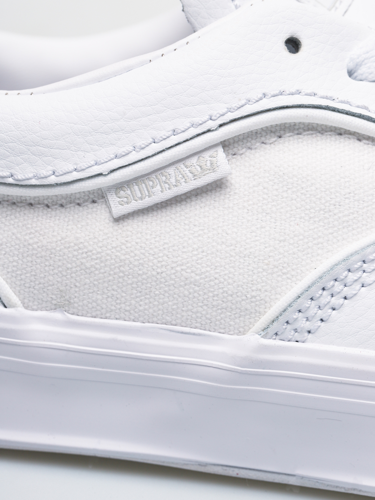 Supra Hammer Vtg Shoes (white white)