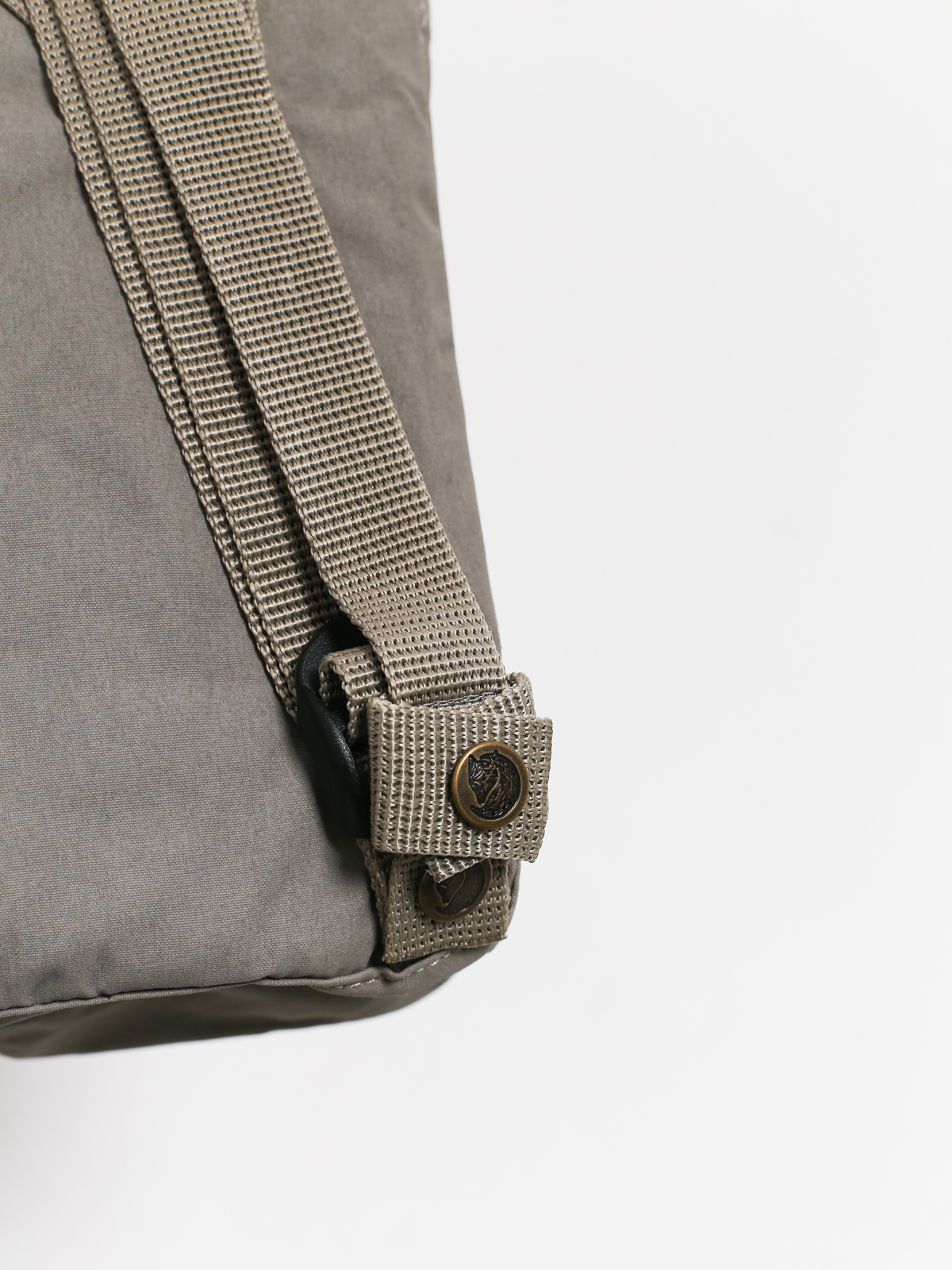 Fjallraven Kanken Mini Backpack (fog)