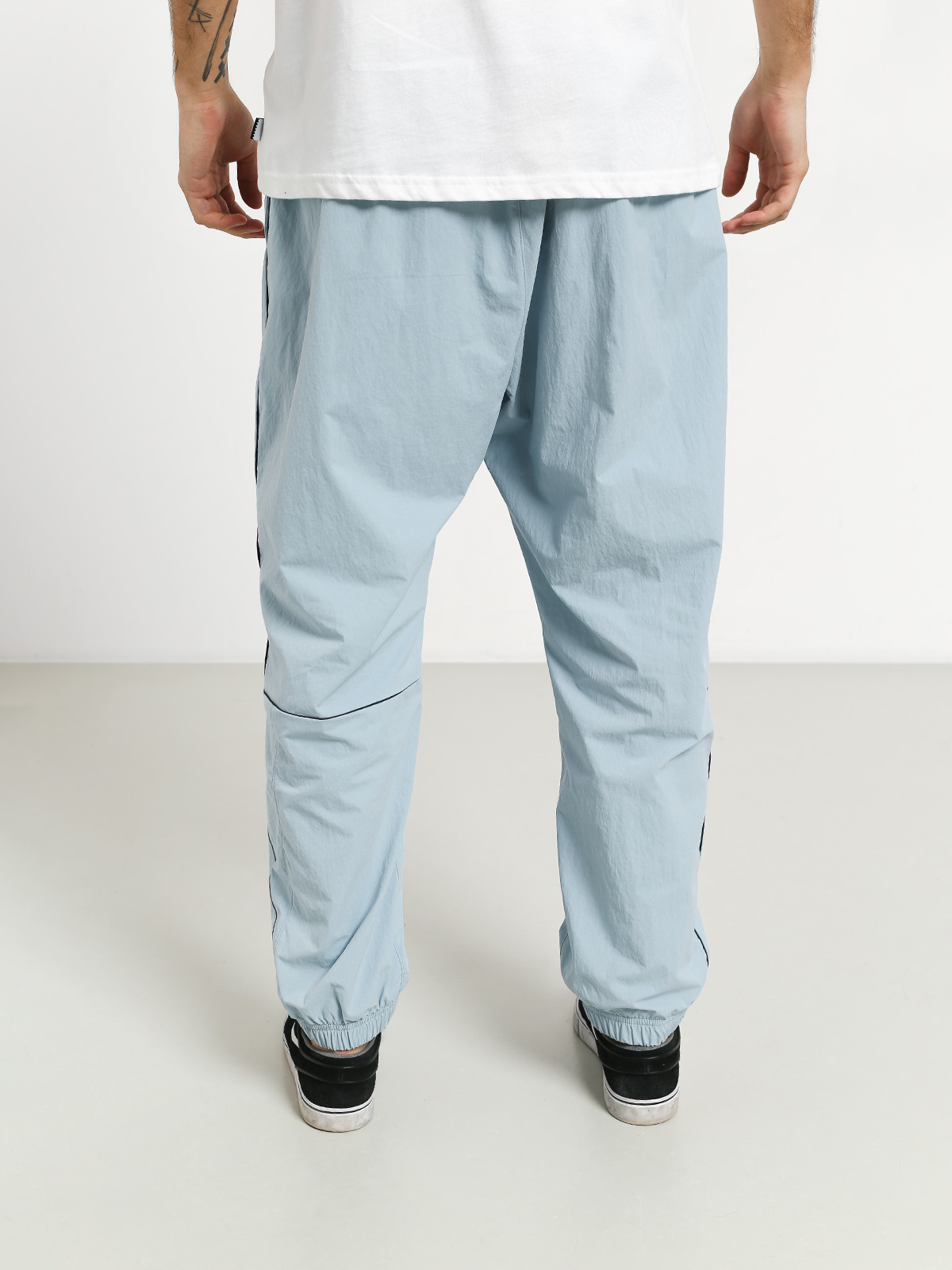 Nike SB Track Swoosh Pants (lt armory blue/obsidian/obsidian)