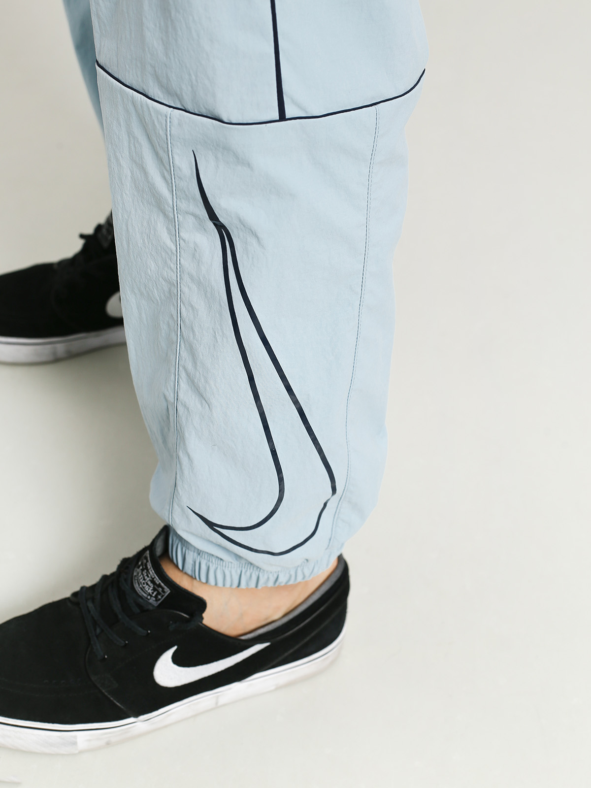 Nike SB Track Swoosh Pants (lt armory blue/obsidian/obsidian)