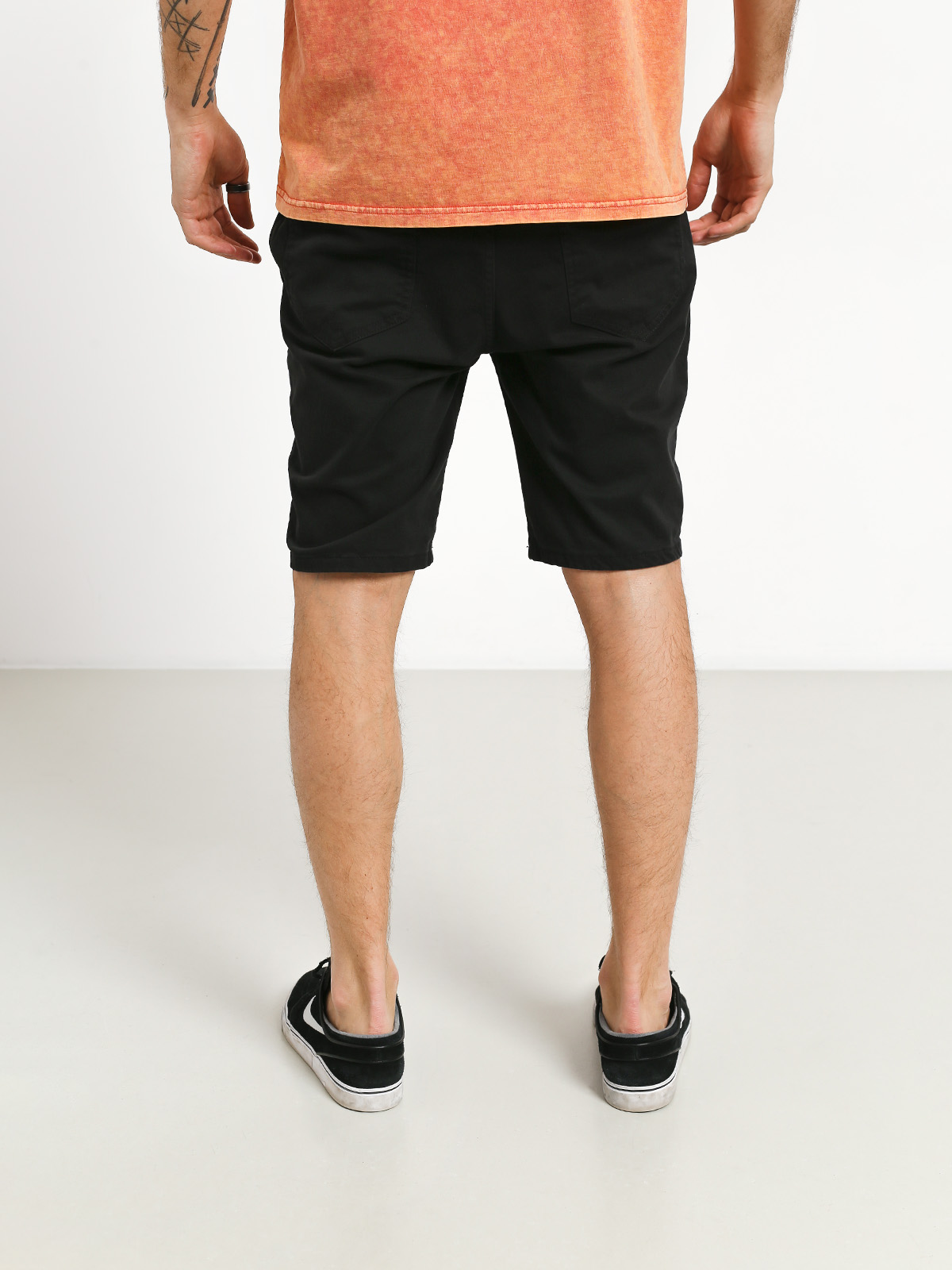jogger shorts black