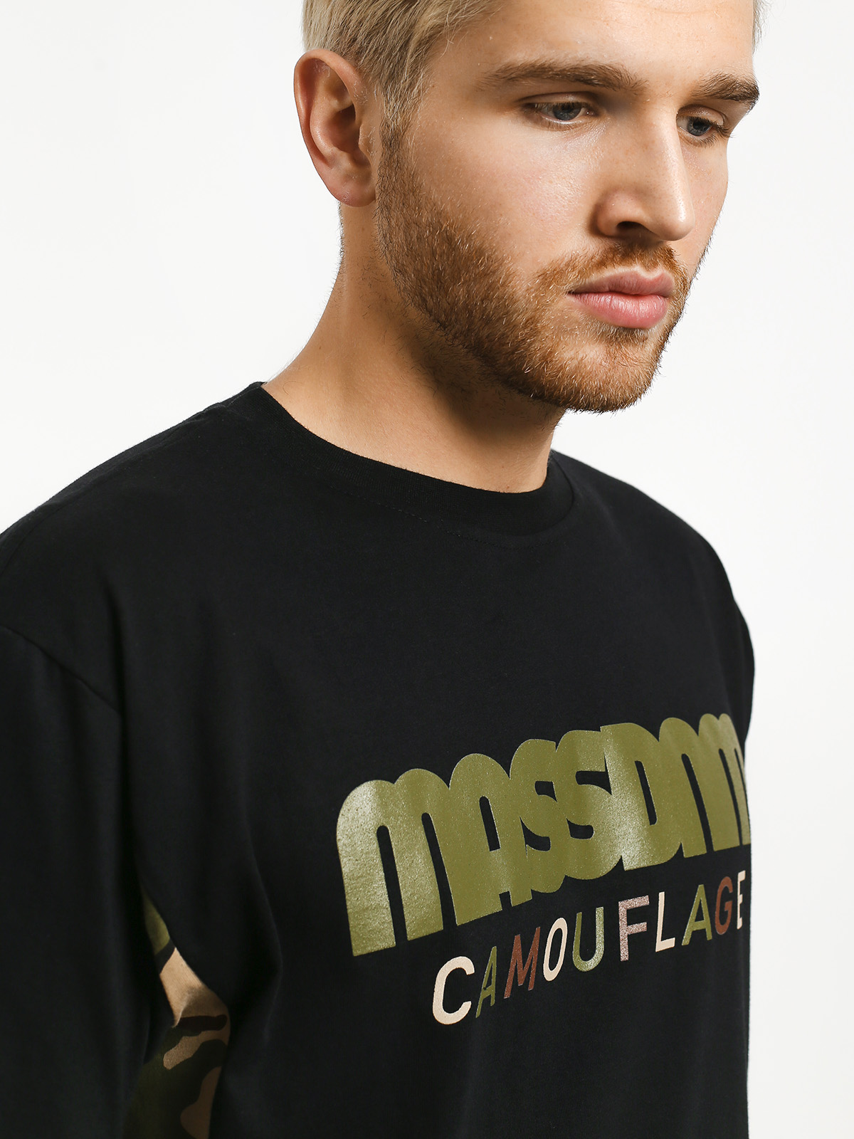 MassDnm Shelter T-shirt (black)
