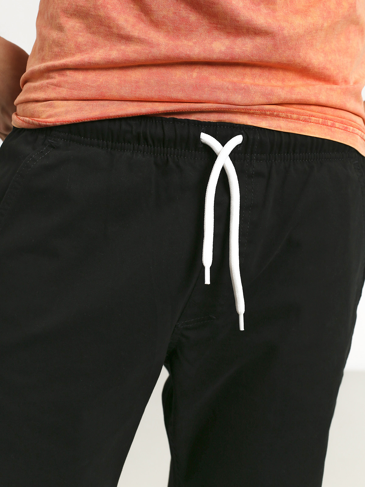 MassDnm Shorts Base Straight Fit (black)