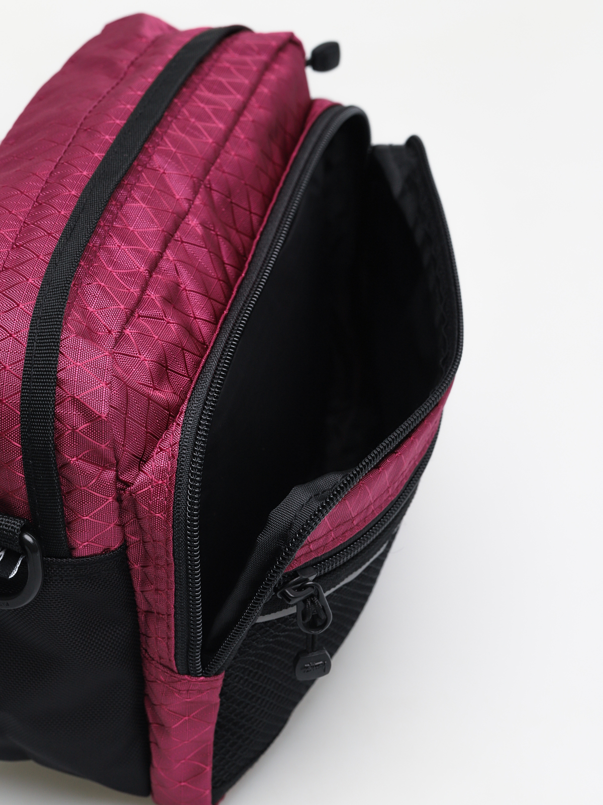 Stussy Diamond Ripstop Bag (berry)