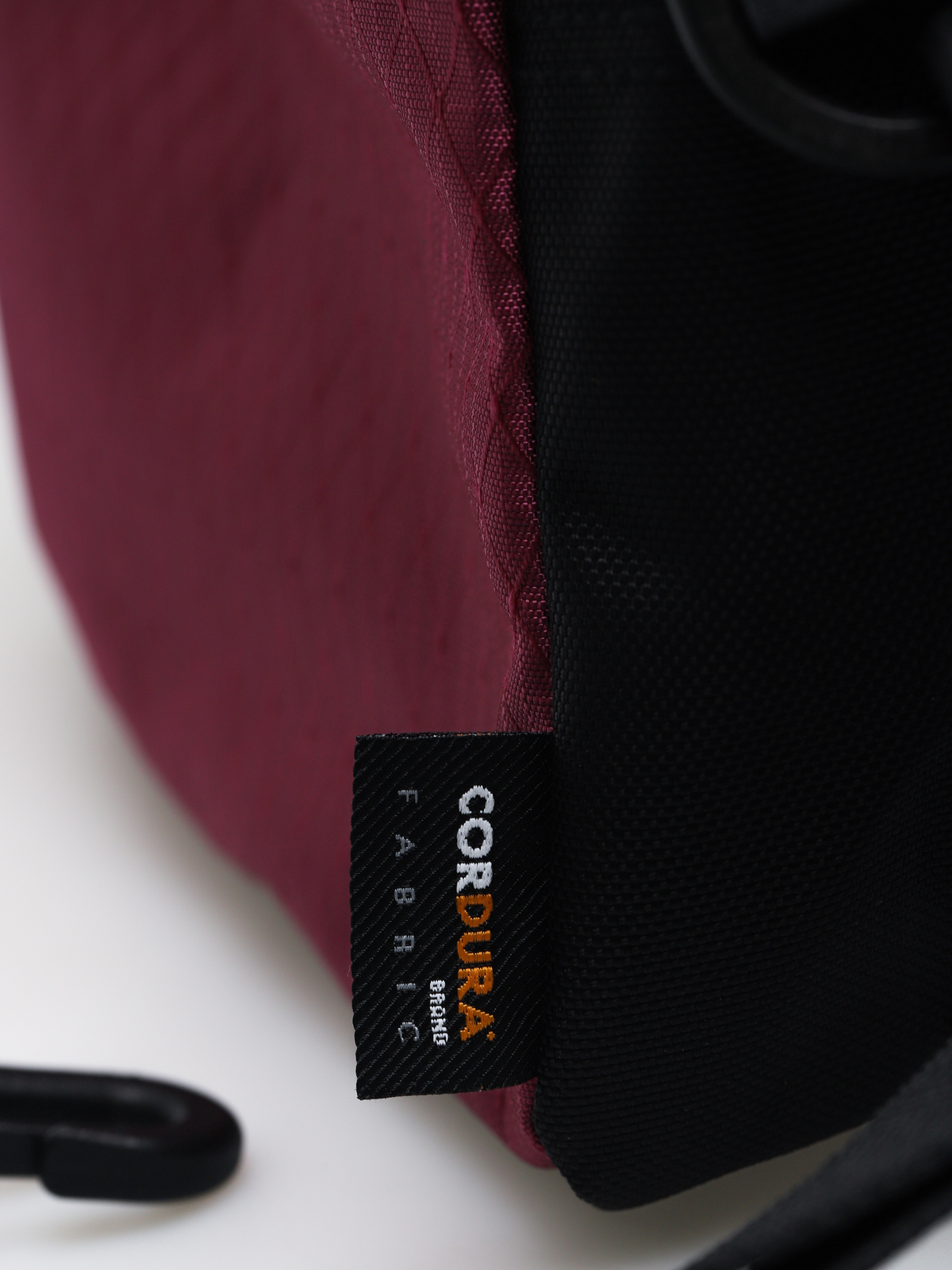 Stussy Diamond Ripstop Bag (berry)