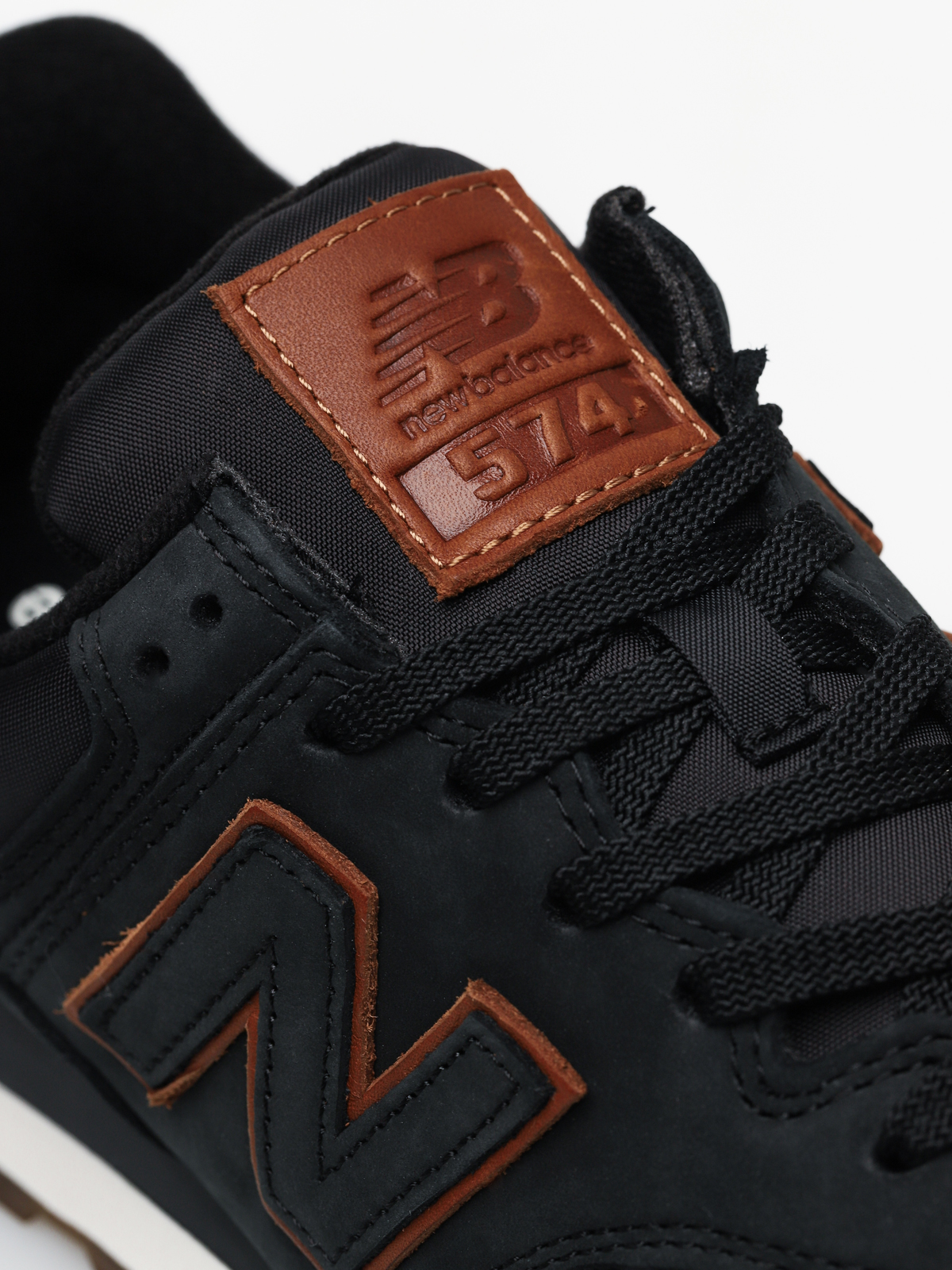 new balance 574 black with tan