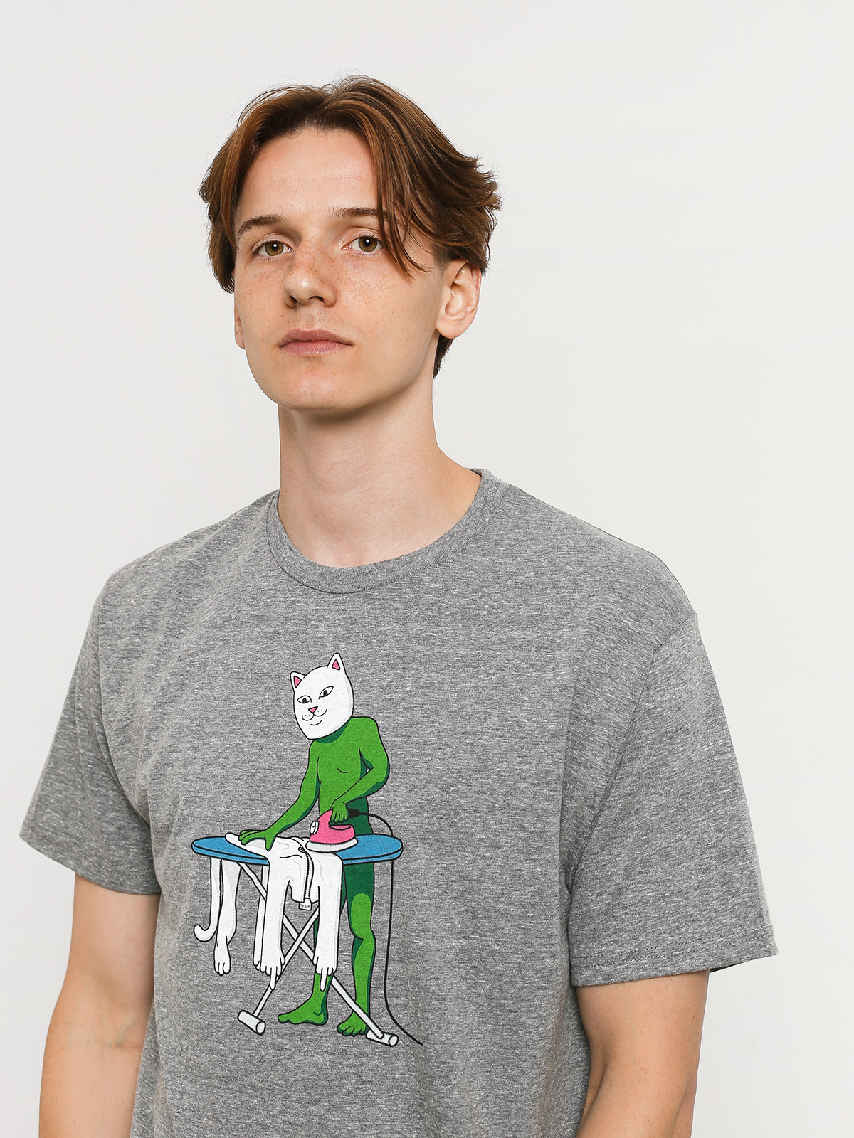 RipNDip Laundry Day T-shirt (ash heather)