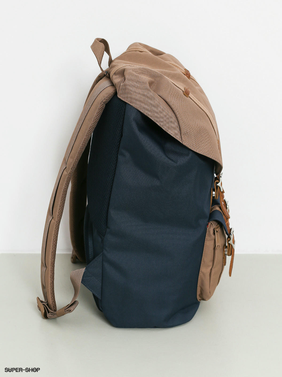 Herschel discount pine bark