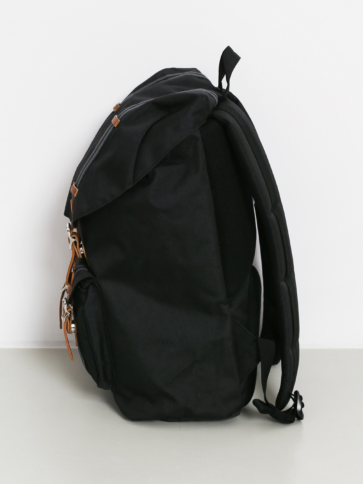 Herschel Supply Co. Little America Backpack - black (black  display picture 1