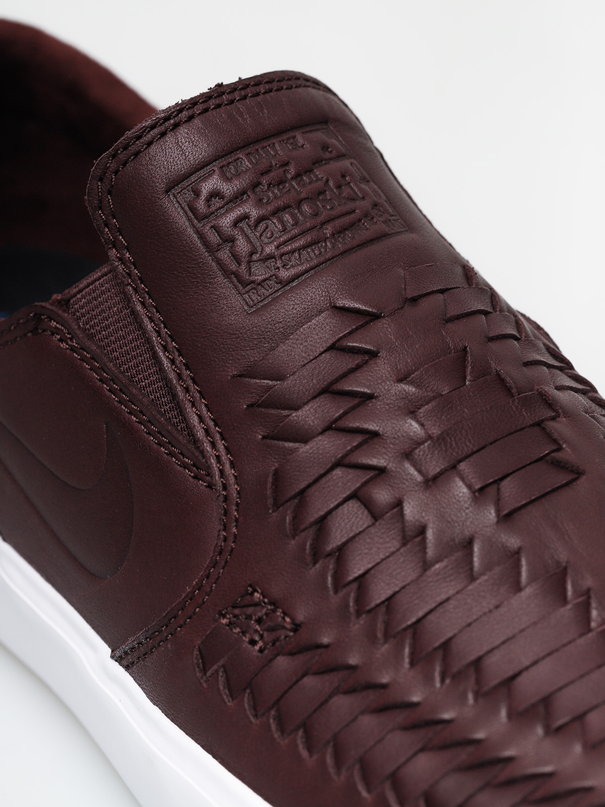 Nike SB Zoom Janoski Slip Rm Crafted Shoes (mahogany/mahogany white gum light brown)