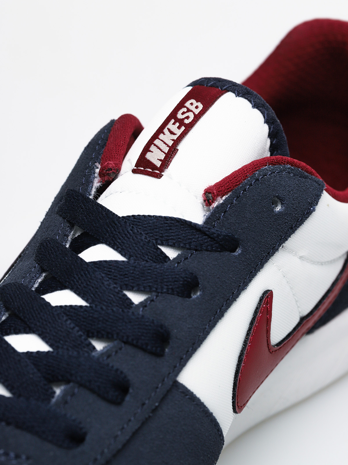 Nike SB Team Classic Schuhe (obsidian/team red summit white)