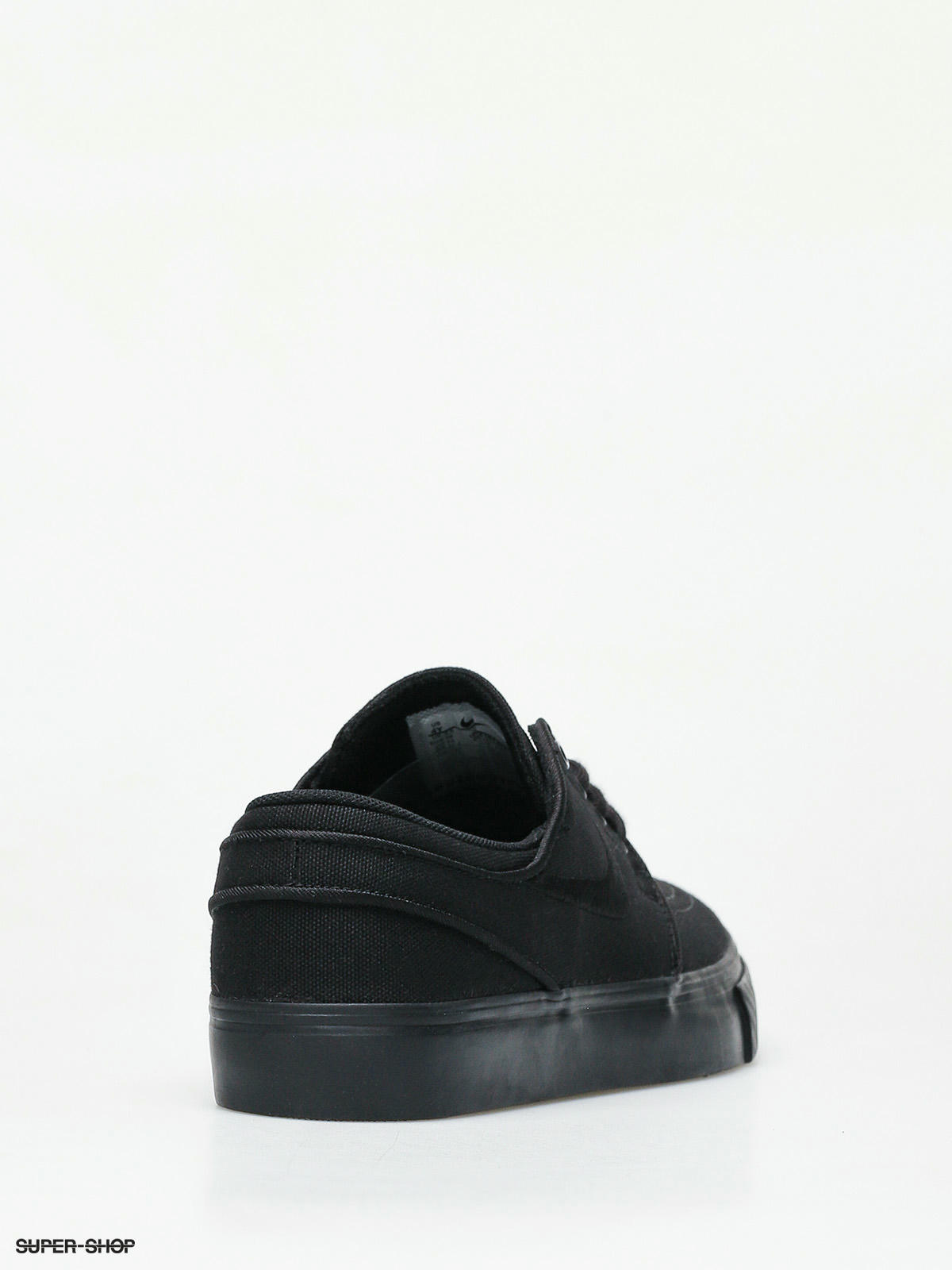 black nike sb shoes