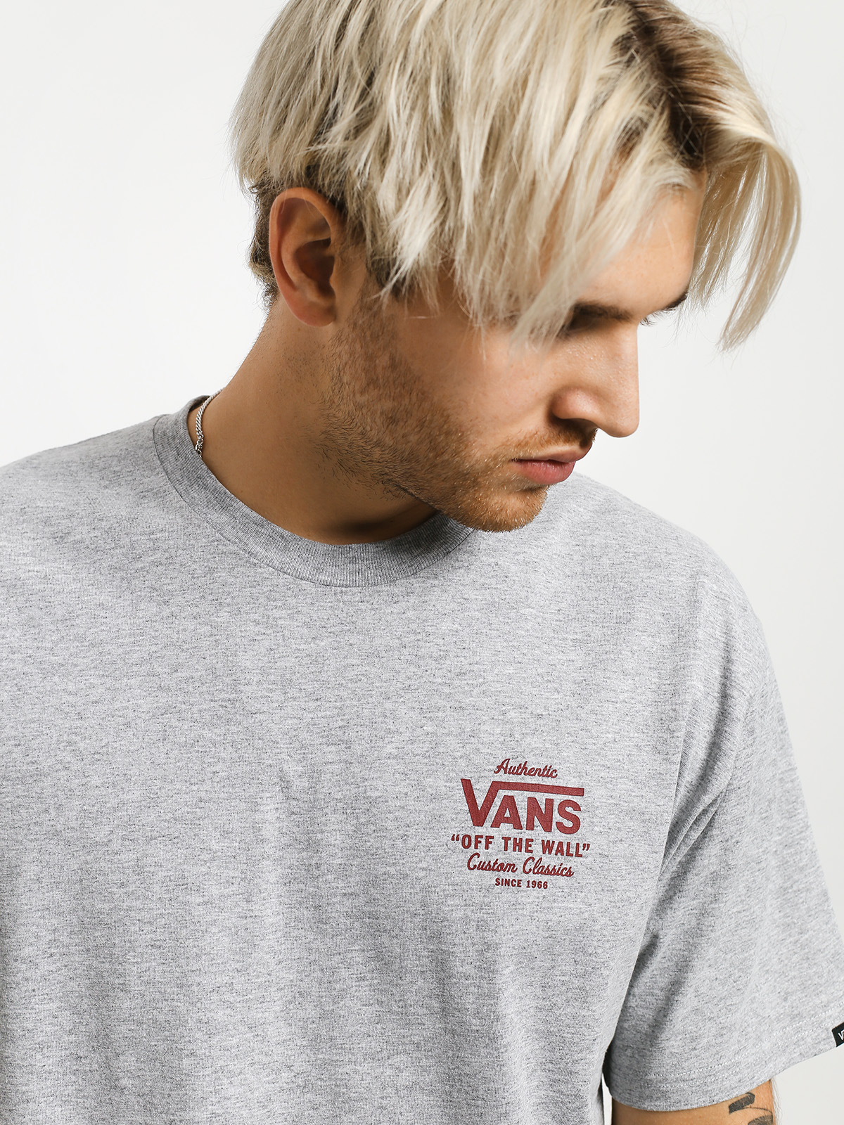 shirt (athletic heather/biking red 