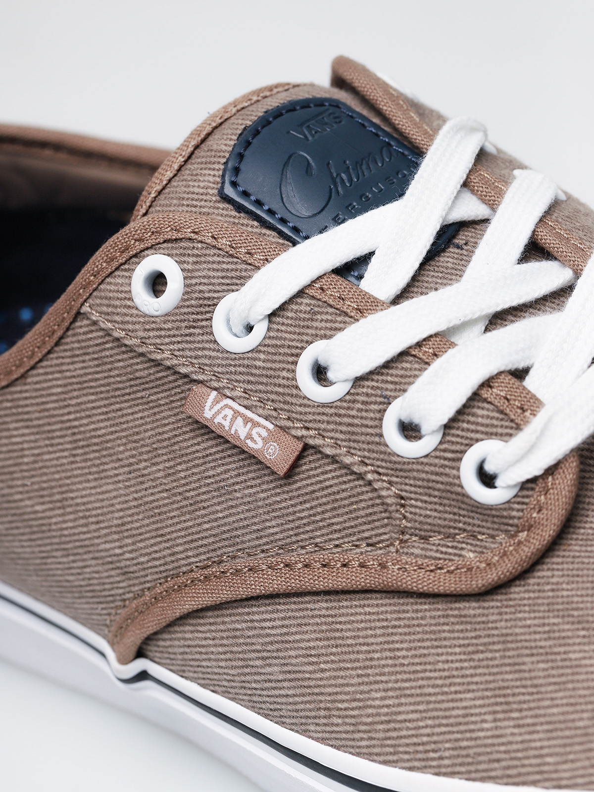 Vans Chima Ferguson Pro Shoes (twill/portabella/dress blue)
