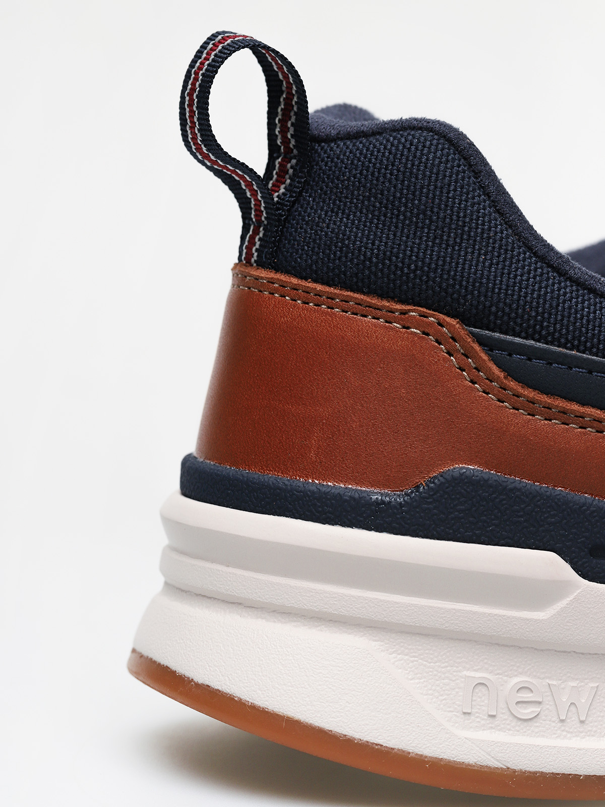 New Balance 997 Shoes (navy/red)