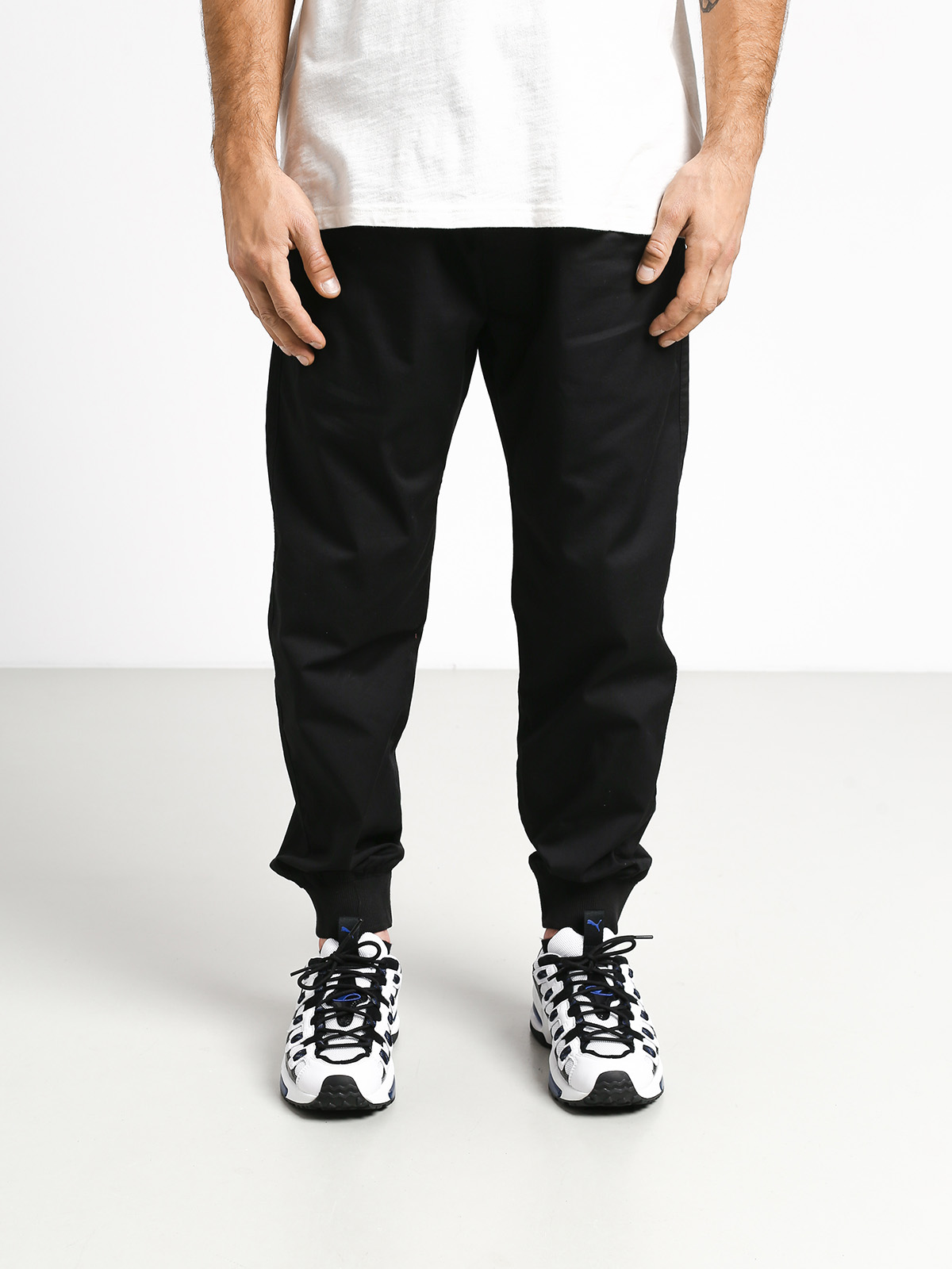 Carhartt WIP Madison Jogger Pants (blue rinsed)