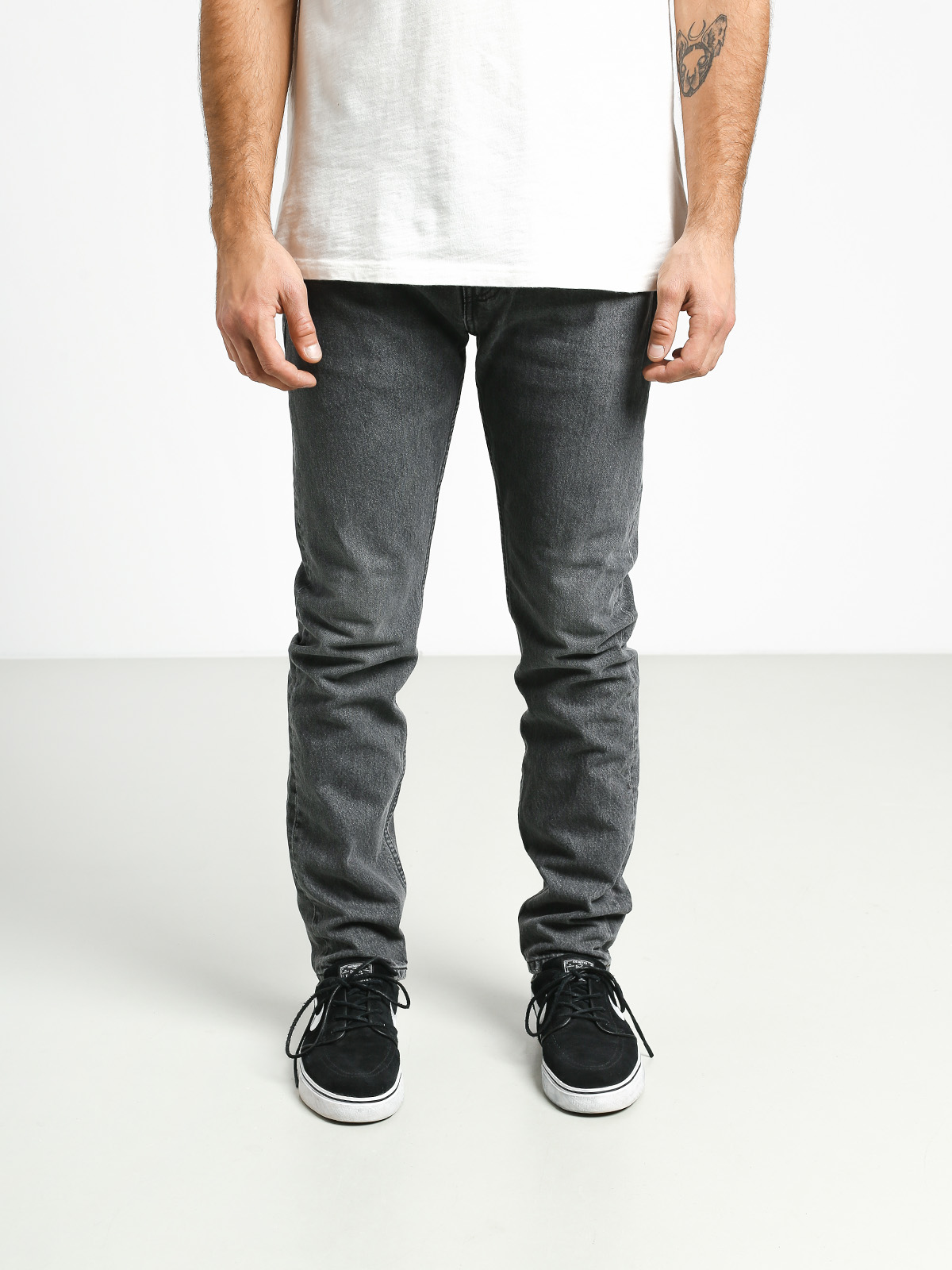 512 levis sale