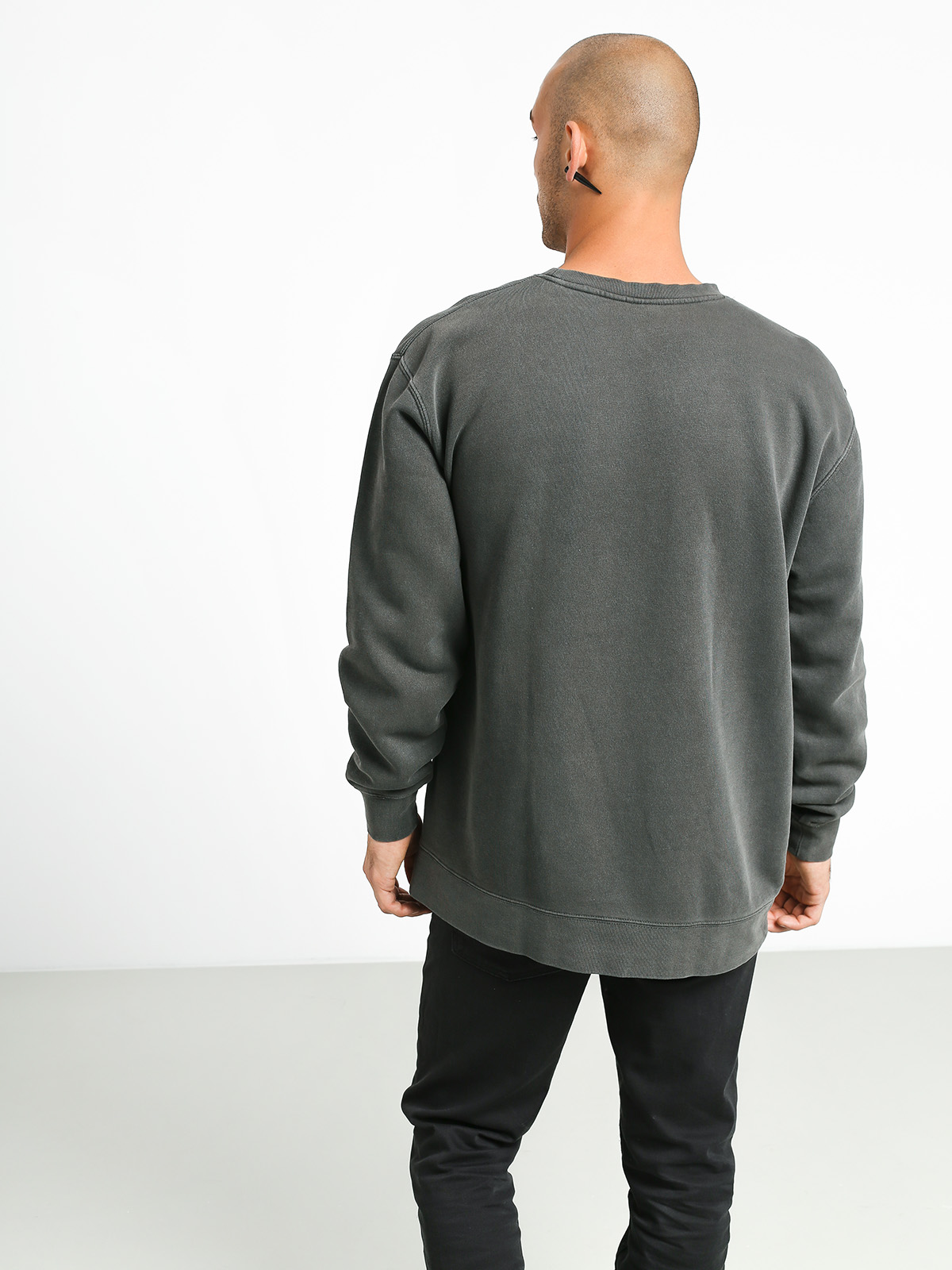 Enjoi Small Blue Panda Patch Sweatshirt (pigment black)