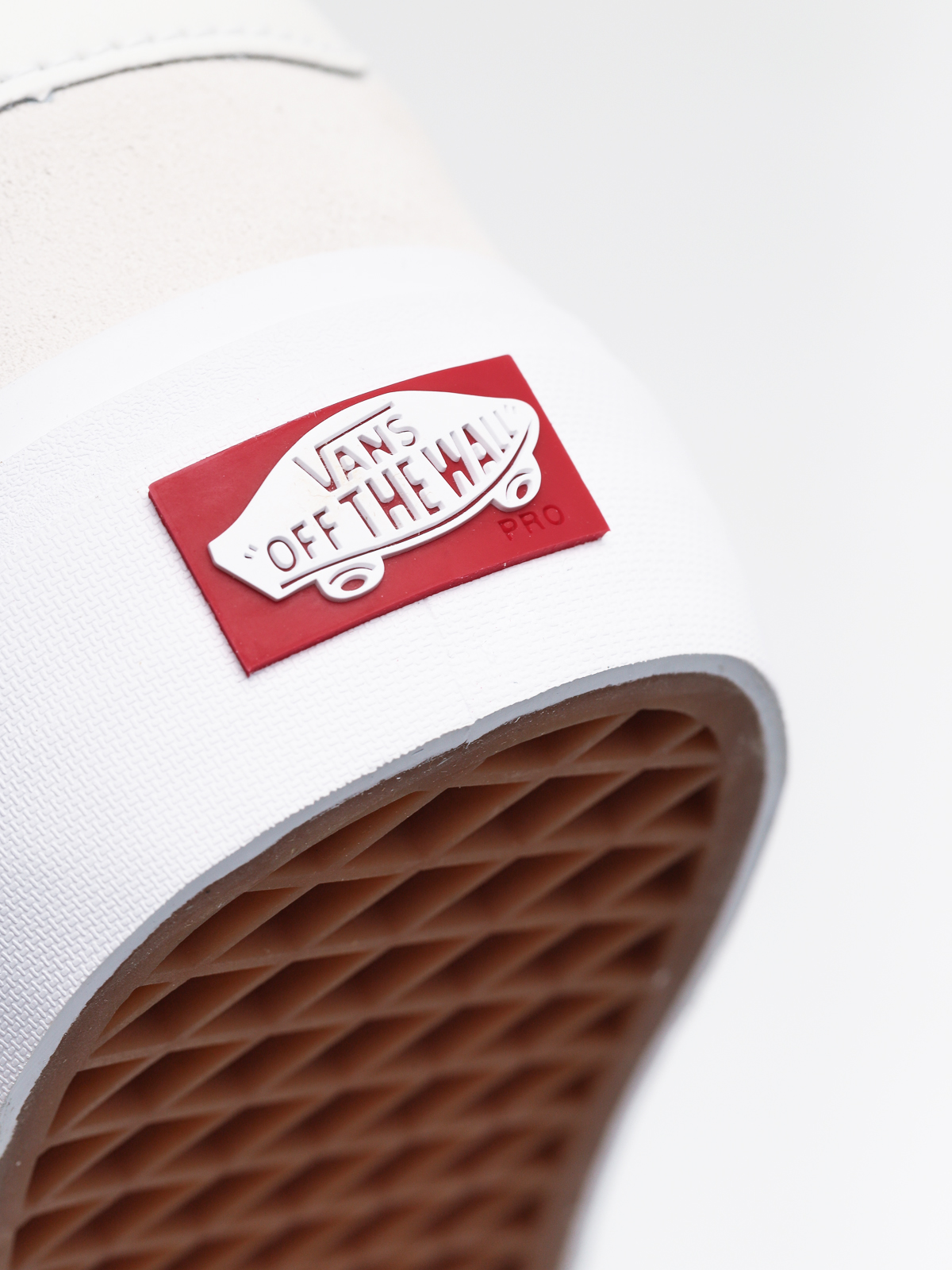 Vans Chima Pro 2 Shoes (white/white)