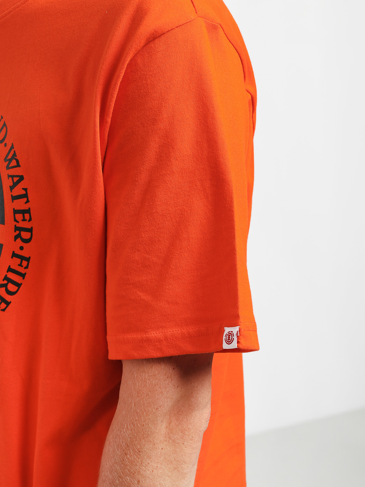 Element Seal T-shirt (flame)