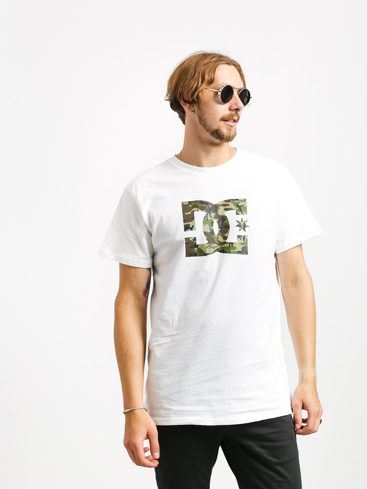 DC Star T-shirt (snow white/camo)