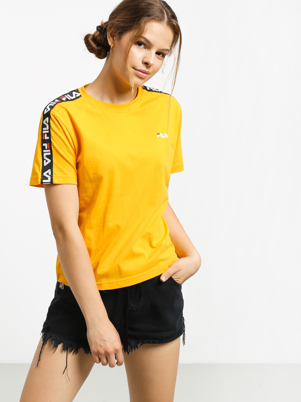 fila shorts and t shirt