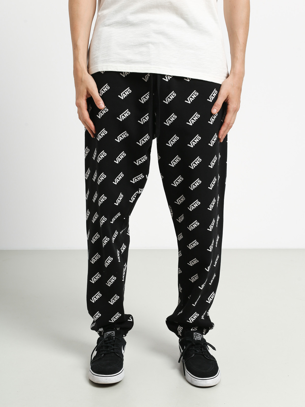 Vans Distorted Performance Pants (black)