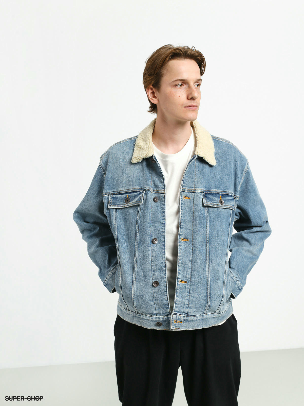 oversized jean jacket with sherpa