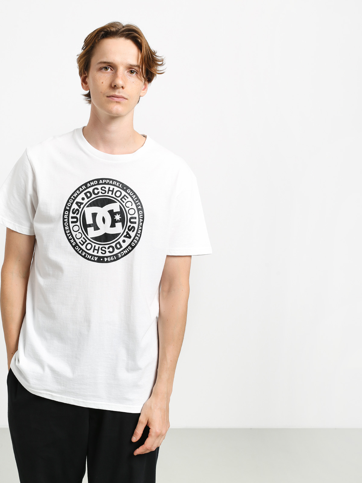 DC Circle Star T-shirt (snow white/black)