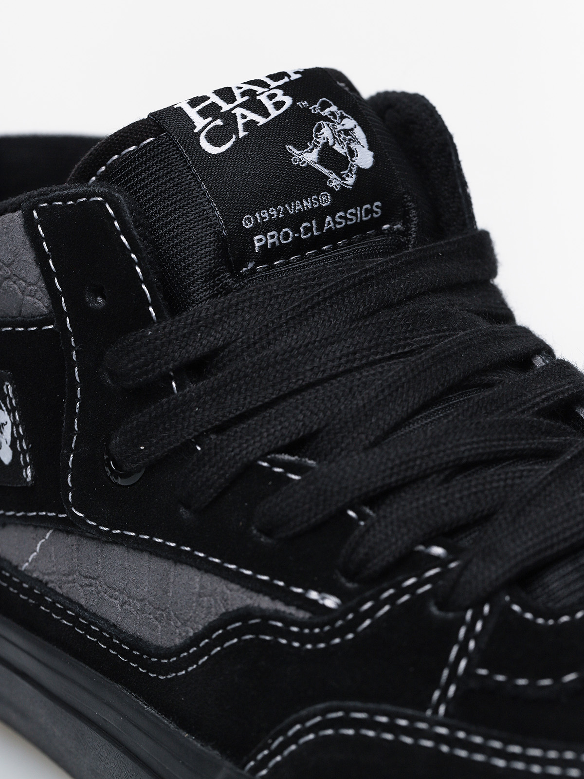 Vans Half Cab Pro 92 Shoes (croc/black/pewter)