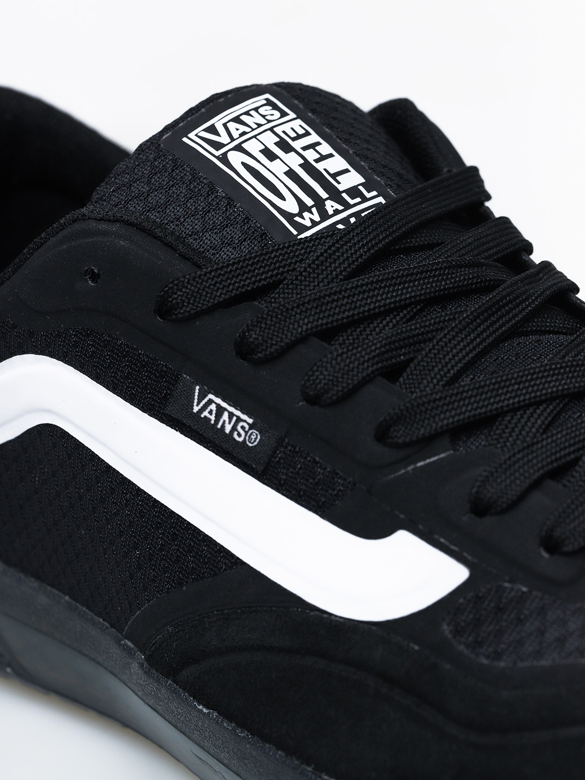 Vans Ave Pro Shoes (black/white)