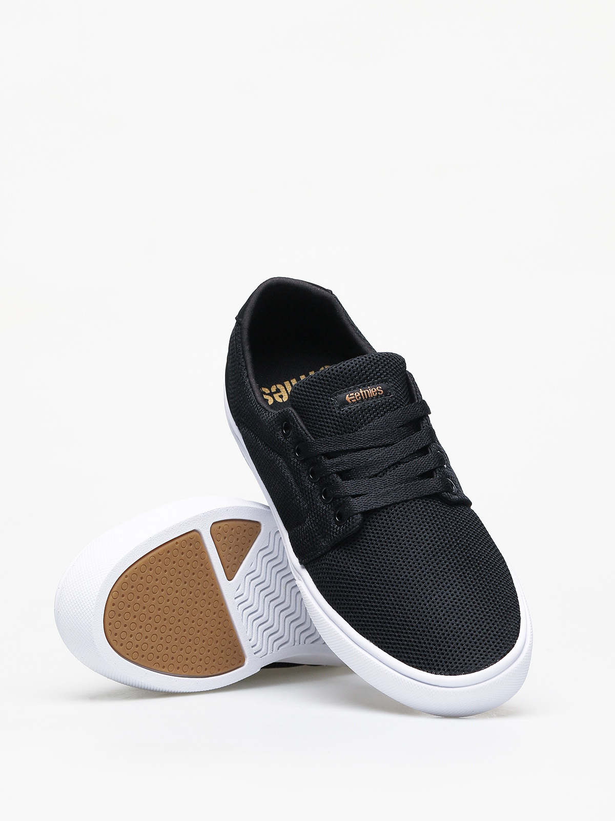 etnies stratus