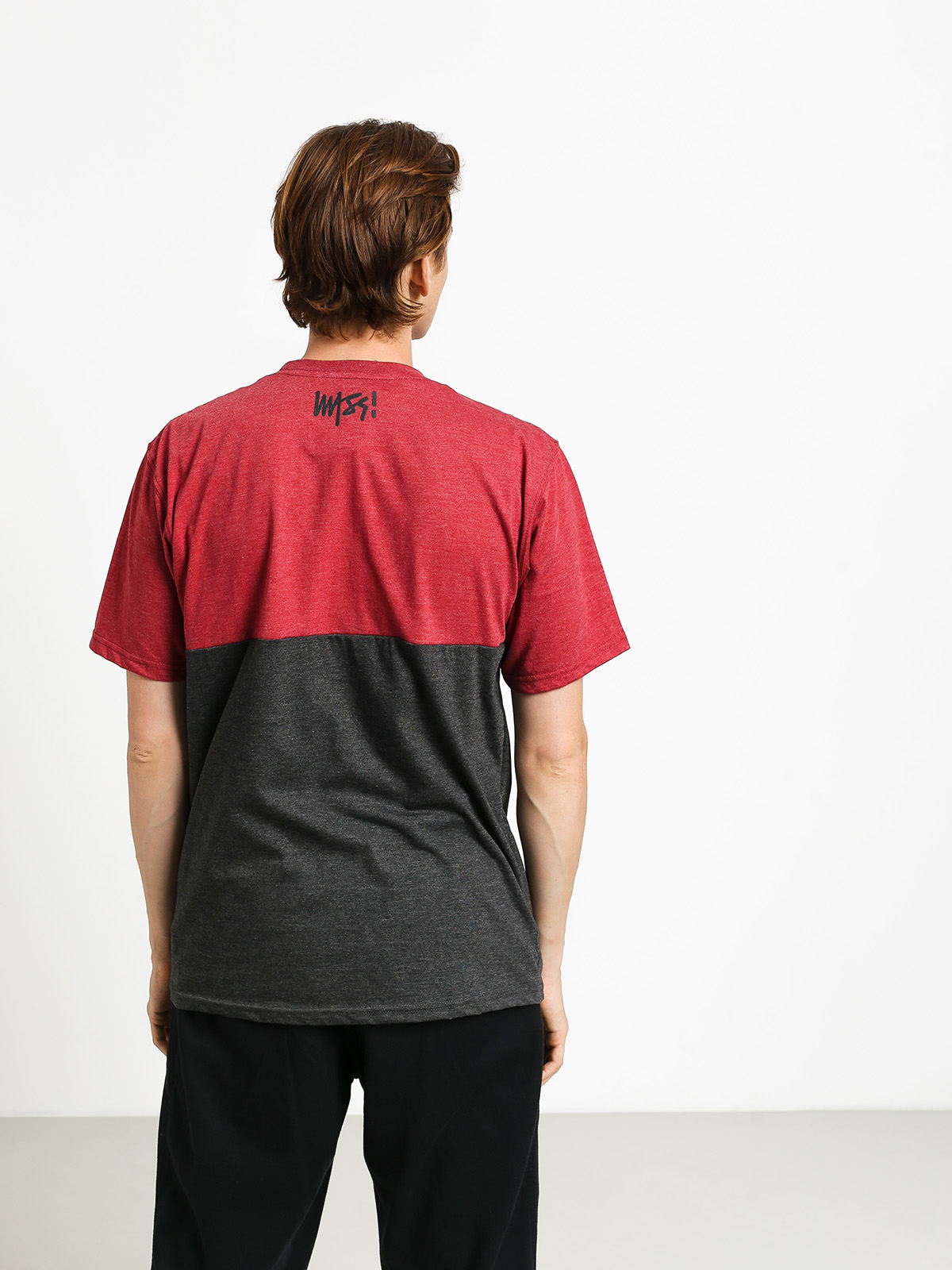 MassDnm Result T-shirt (heather claret)
