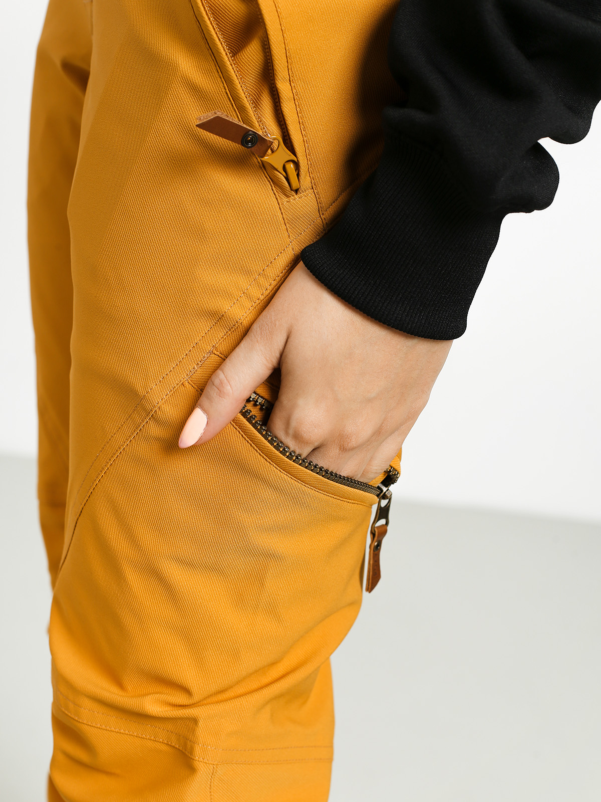 Womens Roxy Cabin Snowboard pants (spruce yellow)