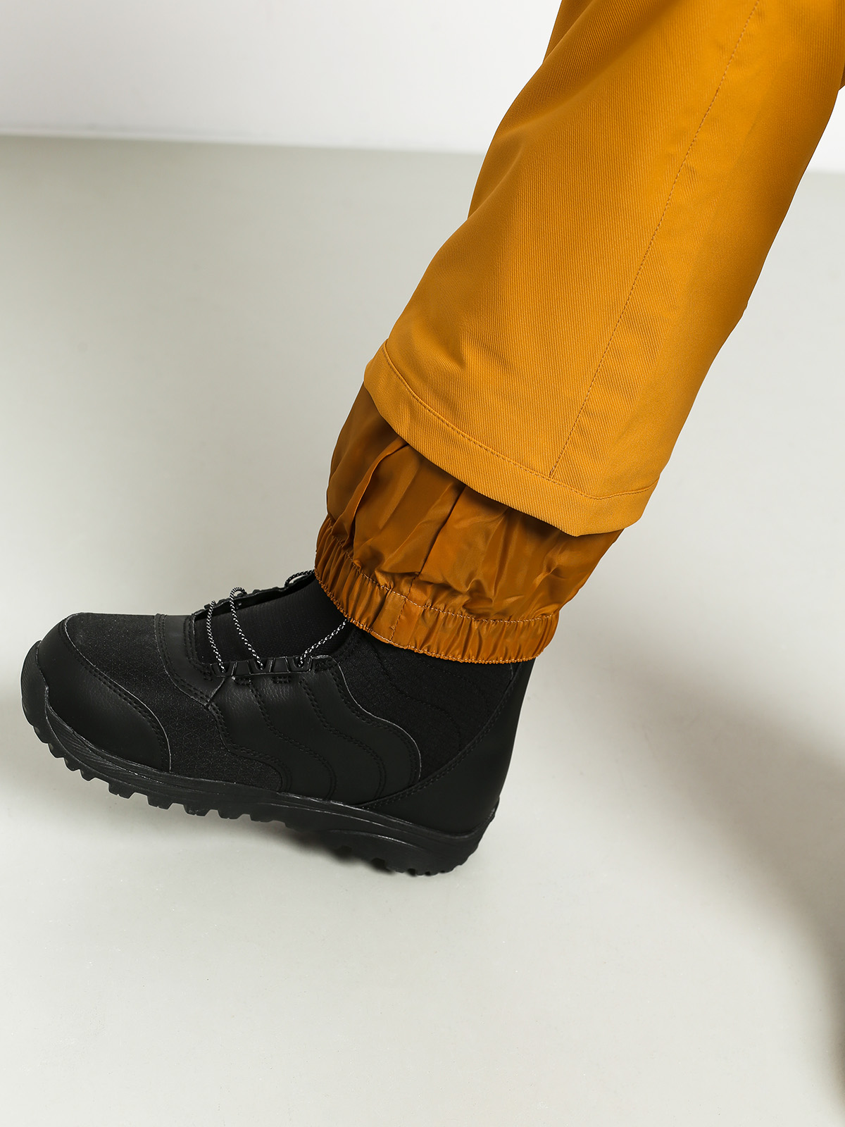 Womens Roxy Cabin Snowboard pants (spruce yellow)