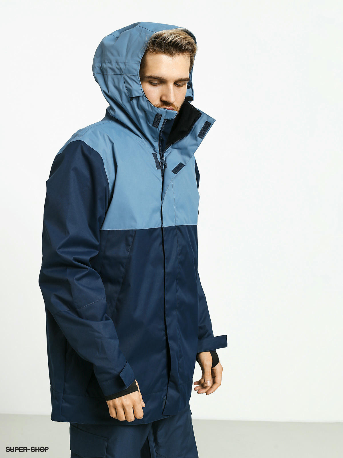 defy snowboard jacket