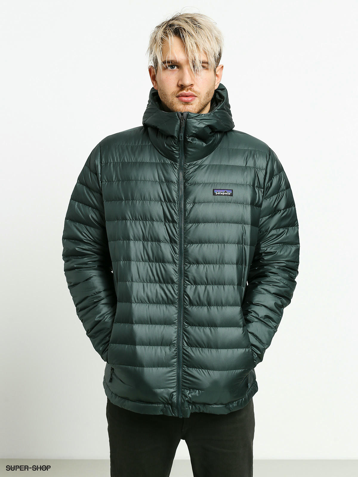 Patagonia down sweater store hoody carbon