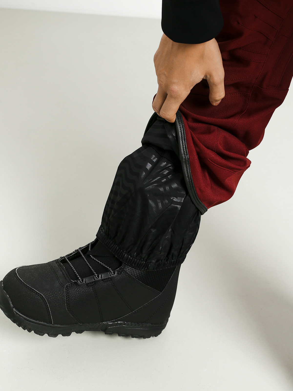 volcom snowboard boots