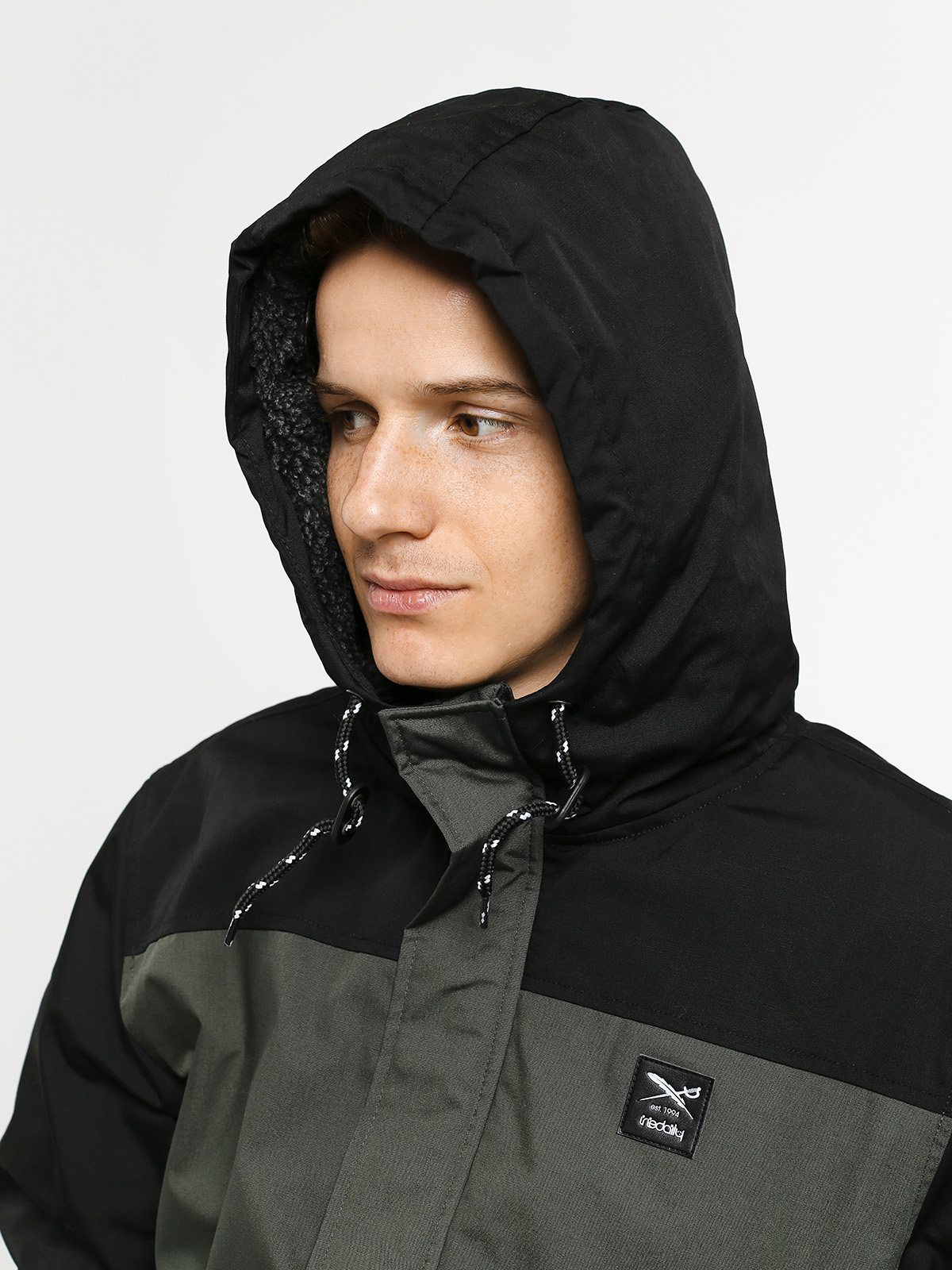 Iriedaily Eissegler Jacke (black olive)