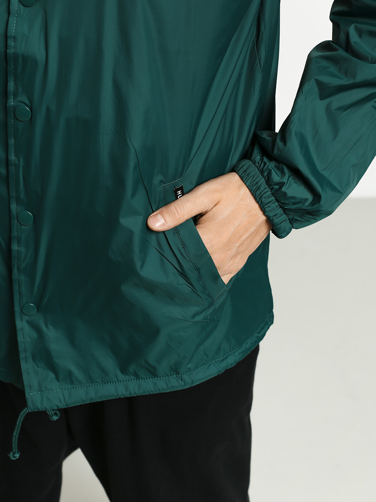 HUF Essentials Coach Jacket (botanical green)