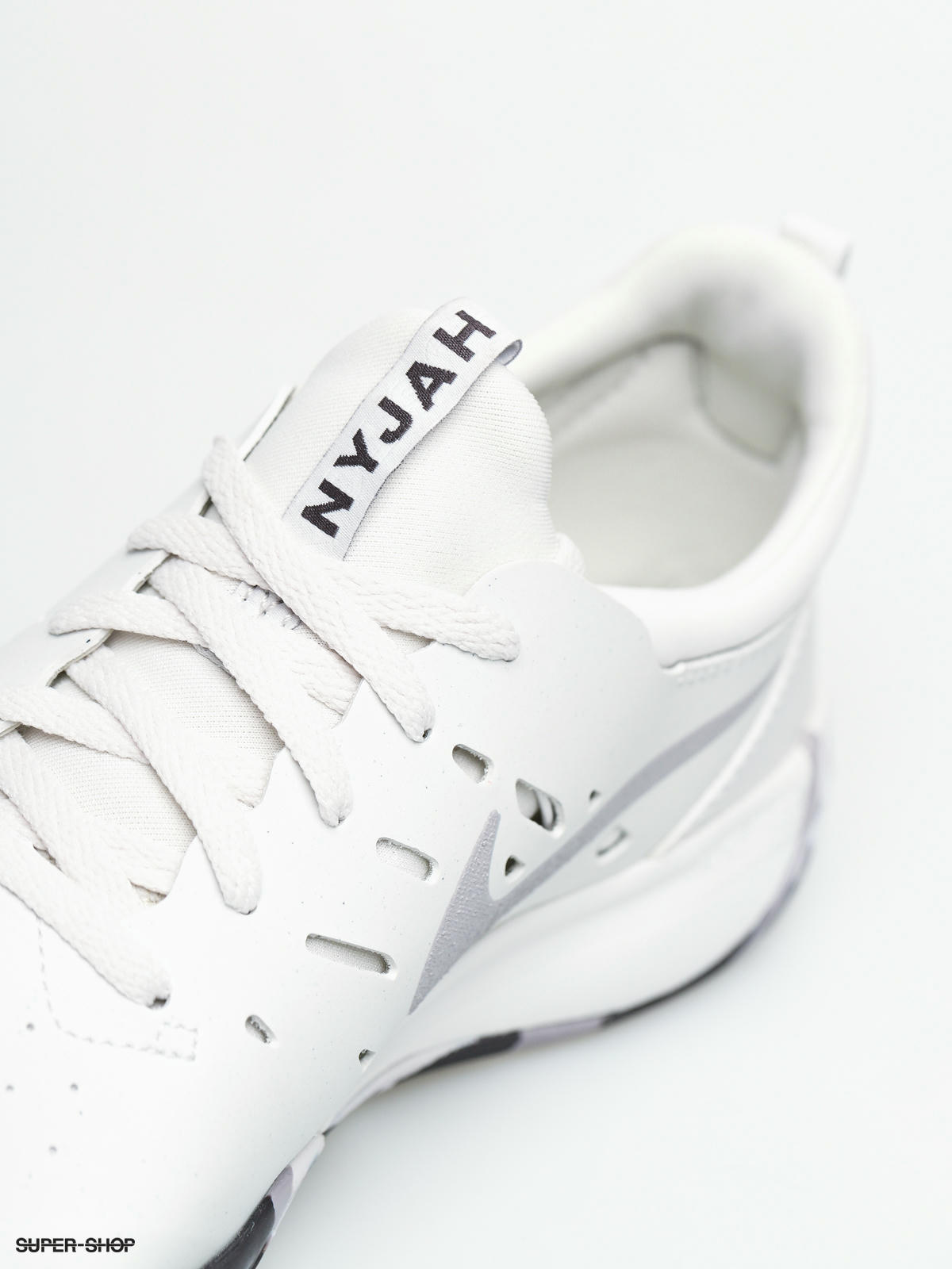 Nike SB Nyjah Free Premium Shoes 