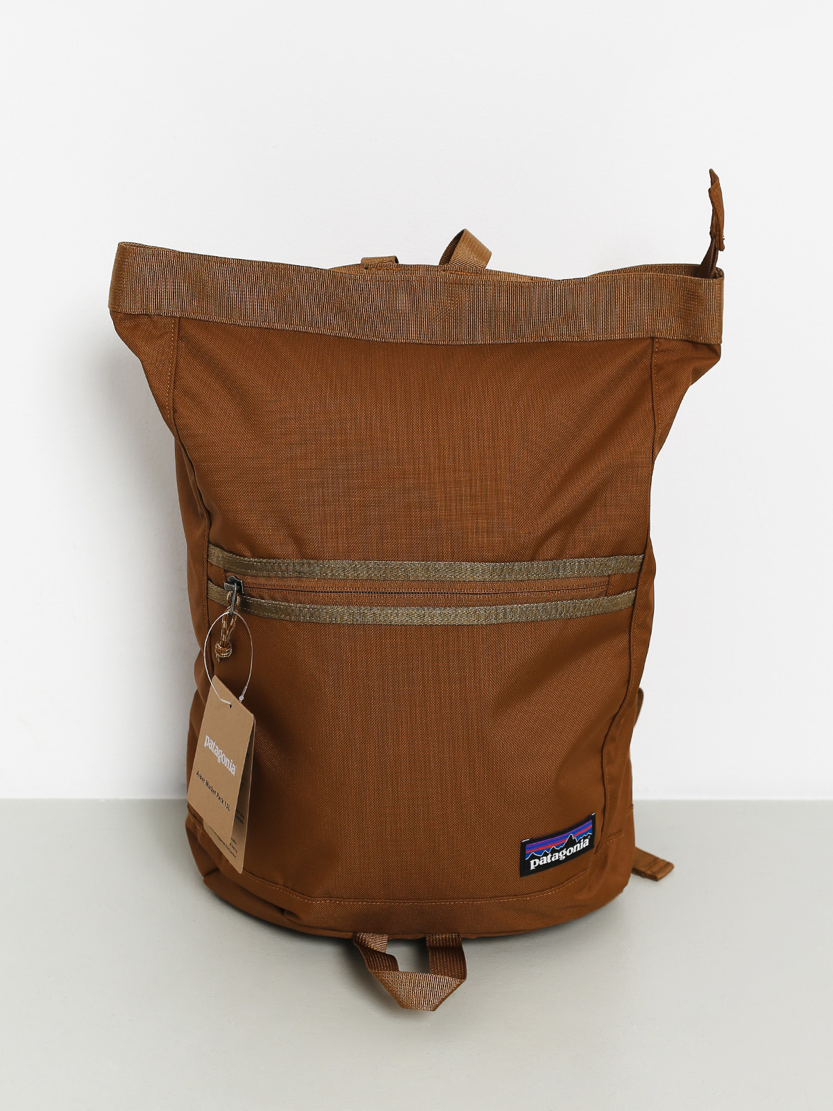 patagonia mini messenger bag dimensions – Worn Wear® status: product on store (don't touch) Color:Diablo Red resistant PU coating Patagonia Backpack 49020 Unisex