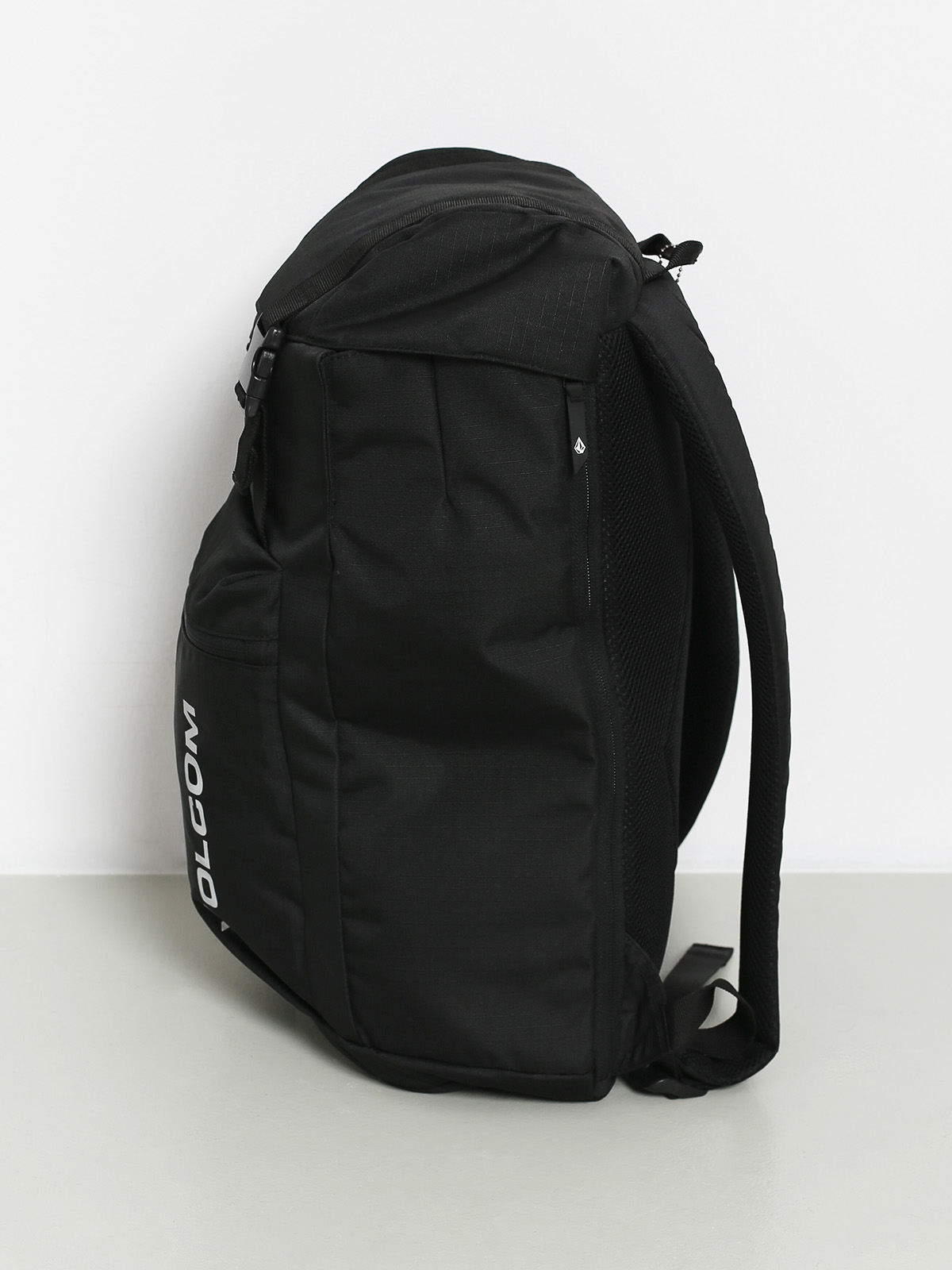 volcom sling bag