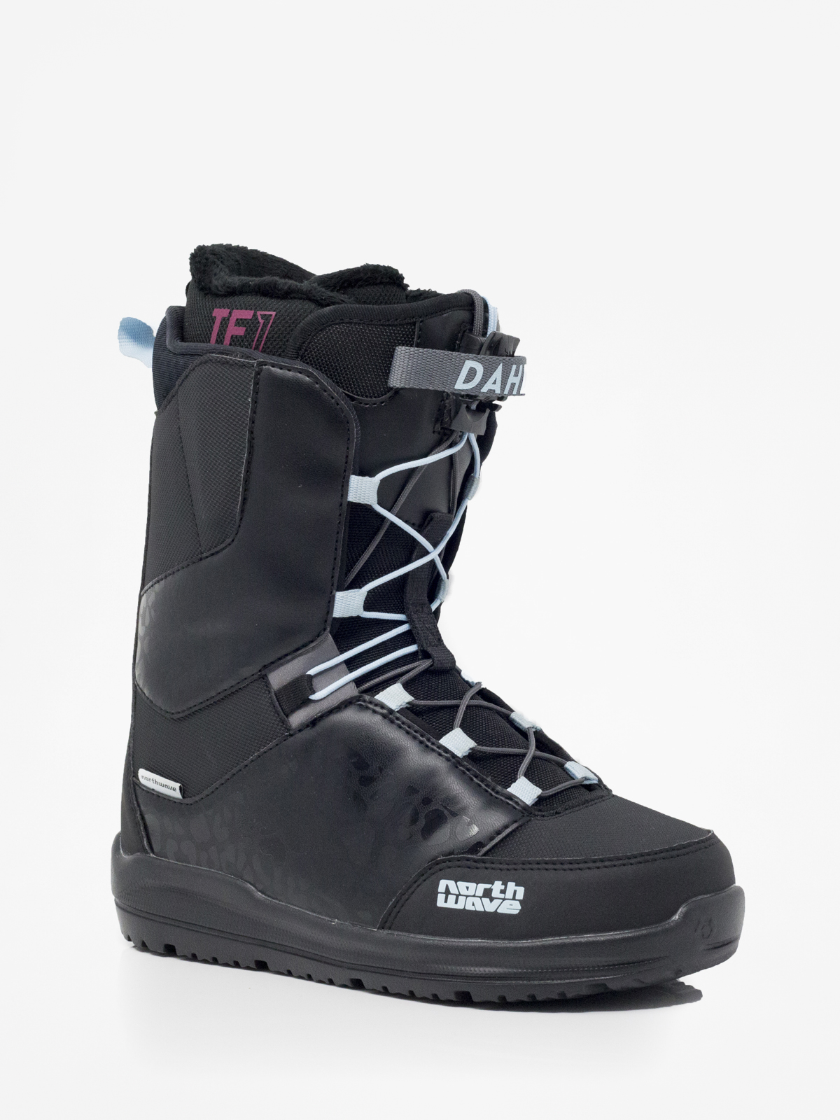 Snowboard boots