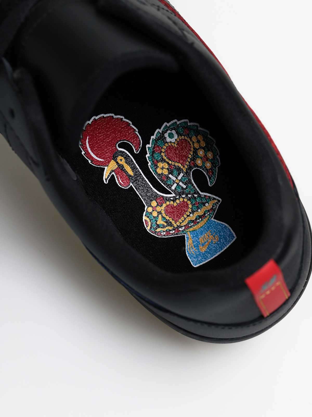 Nike SB Team Classic Premium Schuhe (black/black university red pacific blue)