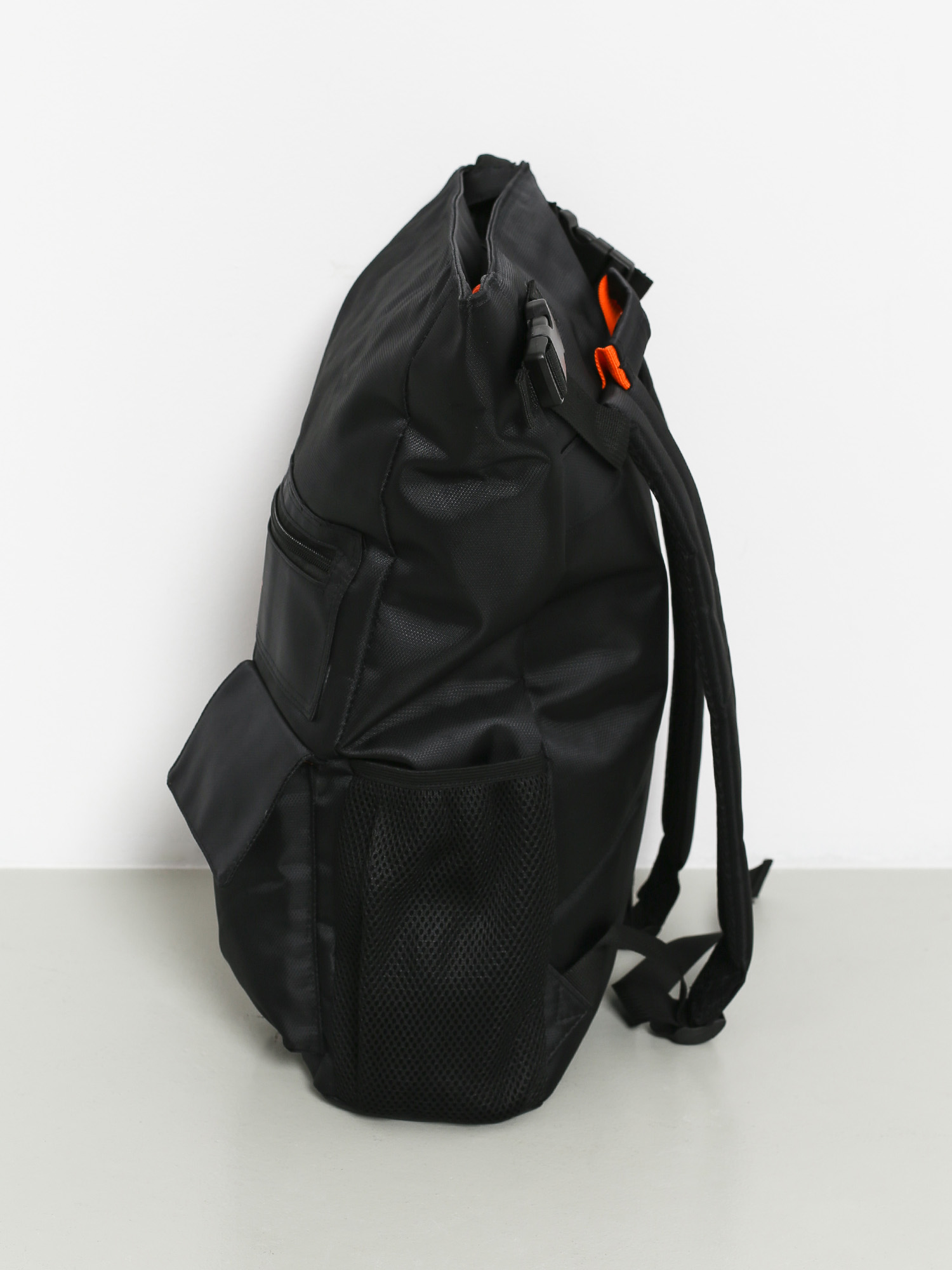 HXTN Supply Utility Transit Backpack (black)