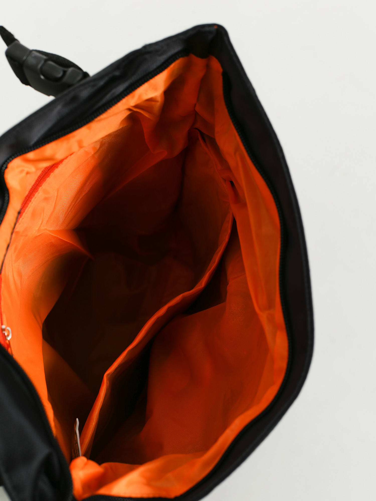 HXTN Supply Utility Transit Backpack (black)